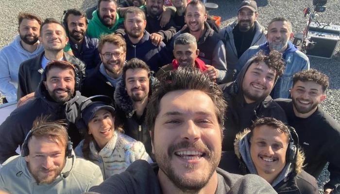 Alperen Duymaz, Engin Öztürk ve Büşra Develi'yi başrollerde yeniden buluşturdu... Aşkın Pusulası dizisinin seti durdu!  Takıma ödeme yapılmadı