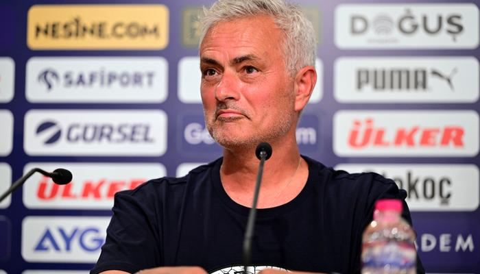 Jose Mourinho'nun Lugano maçı öncesi transfer açıklaması!  "Mevcut durum göz önüne alındığında onlardan daha fazlasını isteyemem" F.Bahçe