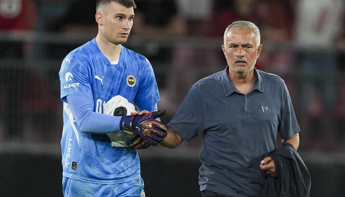 F.Bahçe Teknik Direktörü Jose Mourinho'ya ilk tepki!  "Bu geldi, oldu" diyemeyiz..."Fenerbahçe