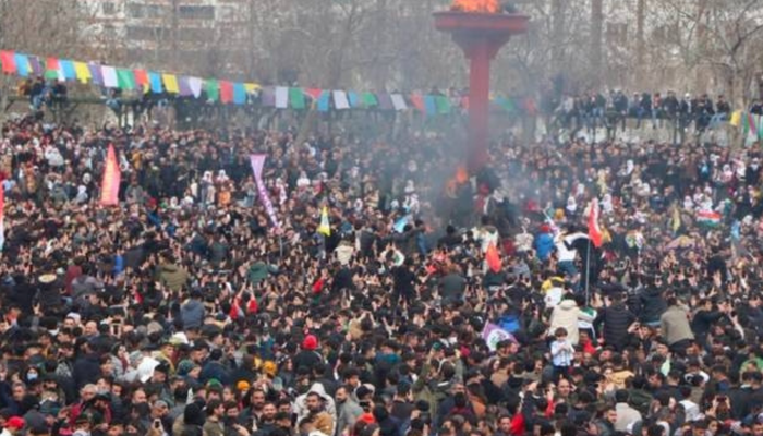İstanbul Valiliği: "Nevruz kutlamasında yaklaşık 28 kişi yapıldı"