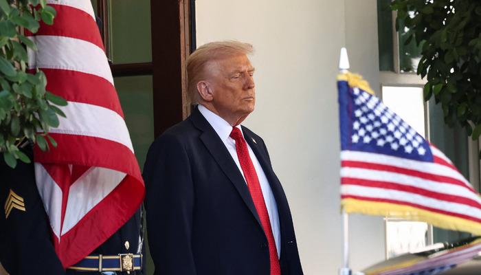 Trump'tan Çin'e tehdit: "Yüzde 150 gümrük tarifesi ödemek zorunda kalırlar, ağır bedeller öderler"