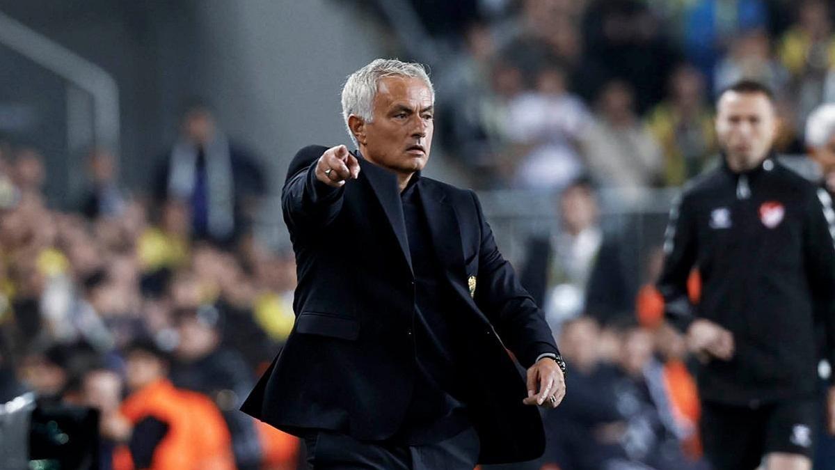 Jose Mourinho: Kazanmayı hak eden takım F.Bahçe'ydi