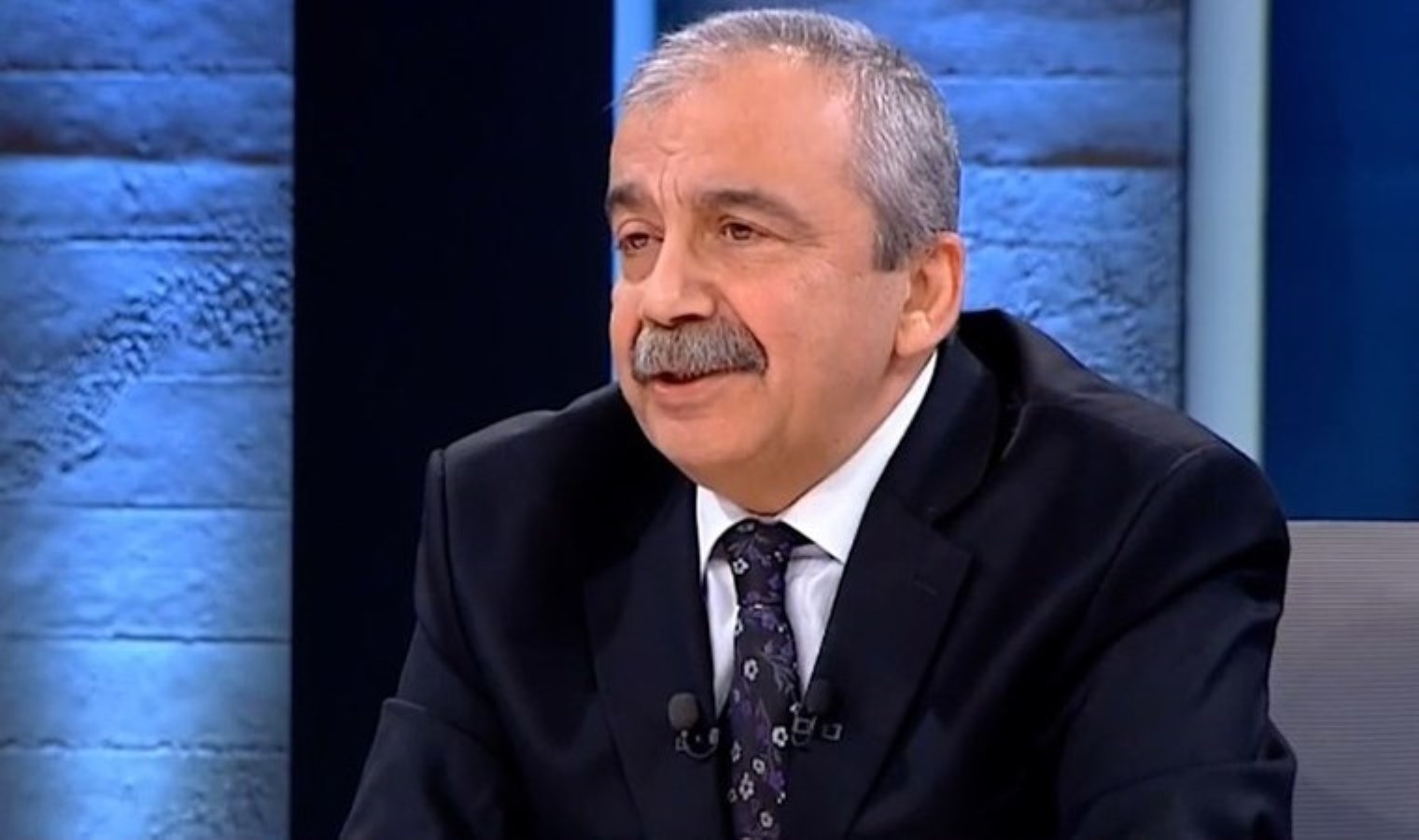 Sırrı Süreyya Önder, 1 ay önce sağlık durumunu canlı yayında böyle anlatmıştı: 'Bu, ufak ufak menzilin gözükmesi demek...' - Son Dakika Siyaset Haberleri