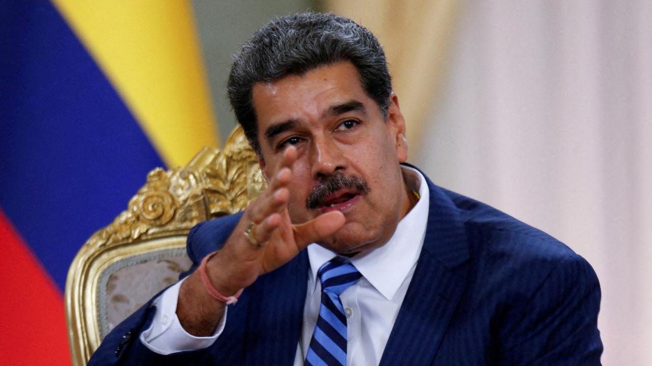 Maduro, muhalefetin seçimleri manipüle etmeye çalıştığını söyledi