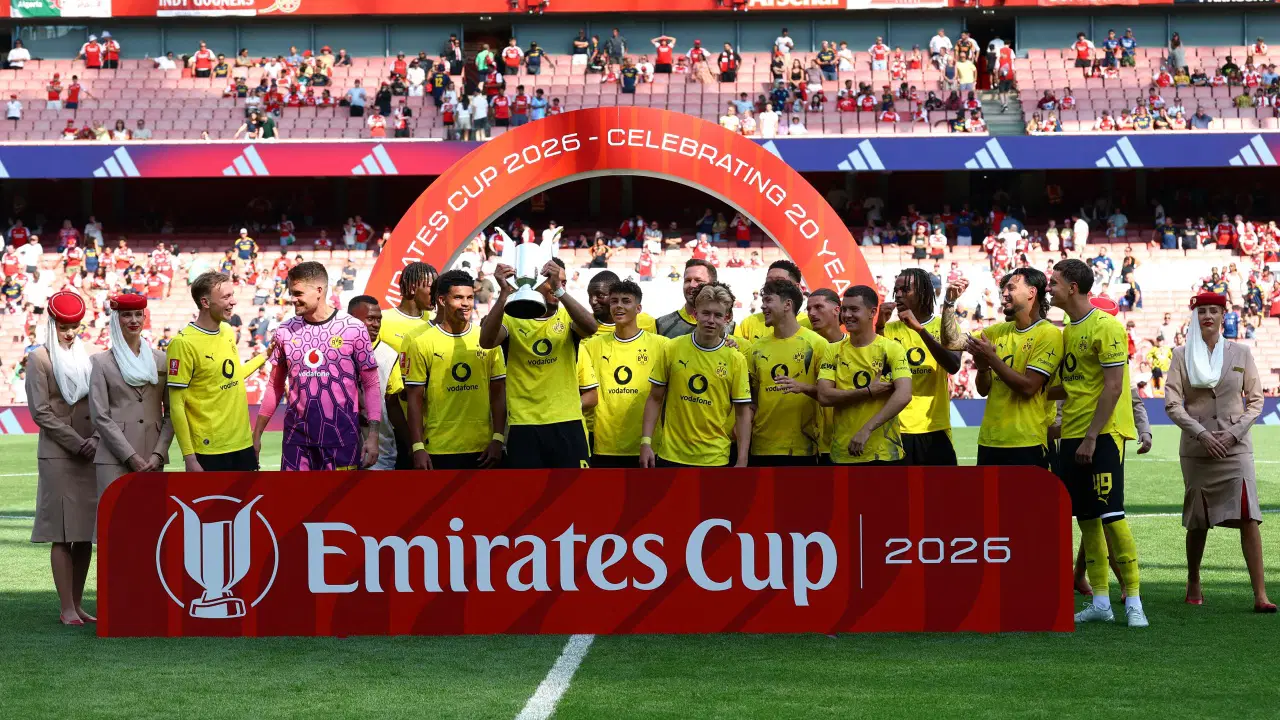 Borussia Dortmund, Emirates Kupası'nın Yeni Sahibi Oldu: Arsenal'ı Göz Kamaştırdı!