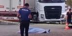 Antalya'da korkunç kaza! Eski karısını boğazından bıçakladı, yanına kimsenin yaklaşmasına izin vermedi... Ölene kadar yanında bekledi.
