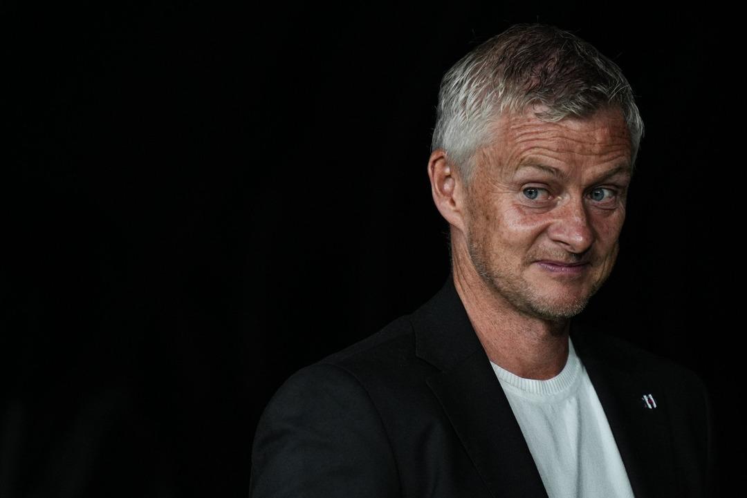 Beşiktas, Avrupa'dan çıkarılmasından sonra görevini sona erdirdi Solskjaer! Sergen Yalçın adım adım geri dönüyor ... 2