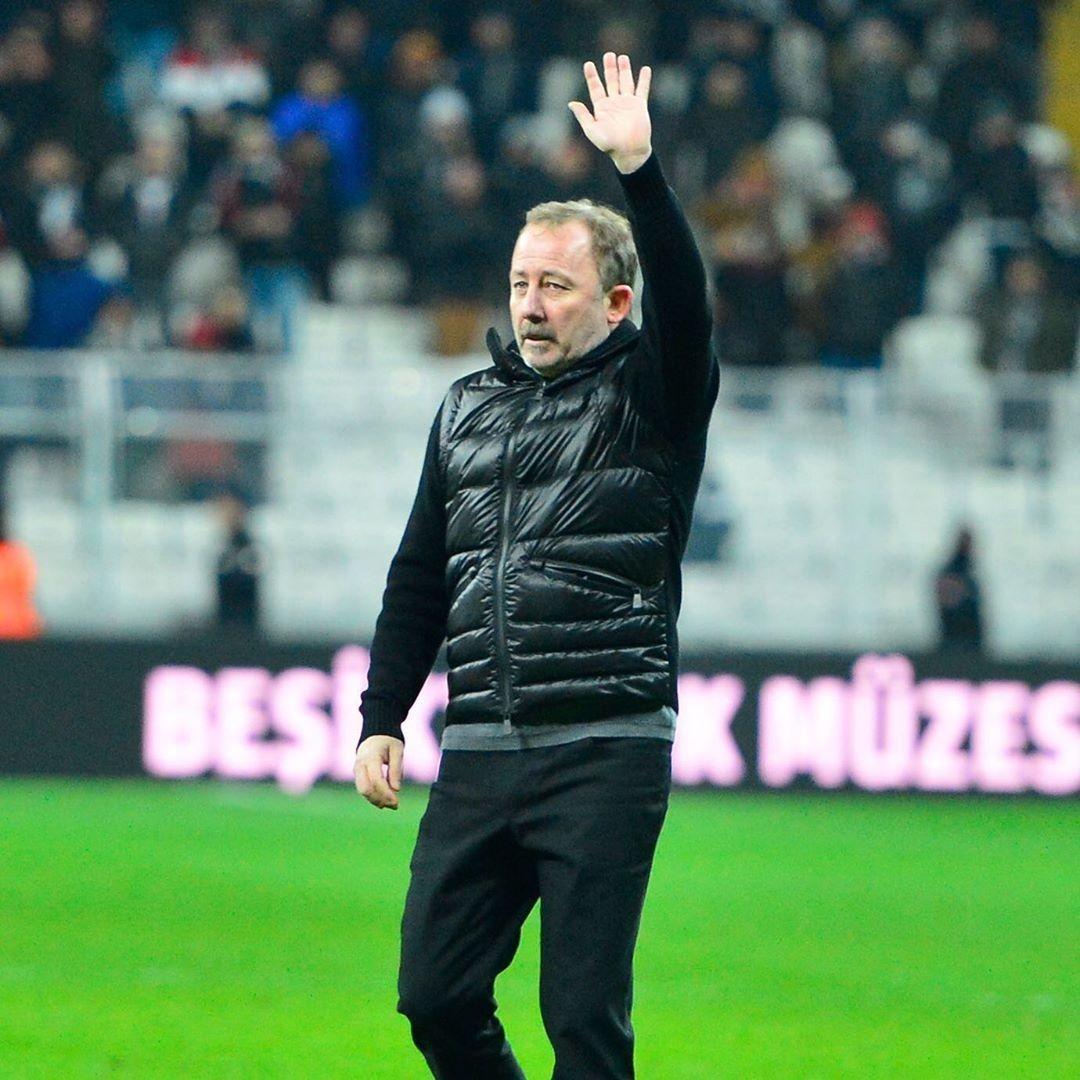 Beşiktas, Avrupa'dan çıkarılmasından sonra görevini sona erdirdi Solskjaer! Sergen Yalçın adım adım geri döndü ... 3