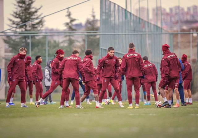 Trabzonspor'dan Sürpriz Ayrılık: Mathias Lovik Kulüpten Gözlerle Uzaklaştırıldı